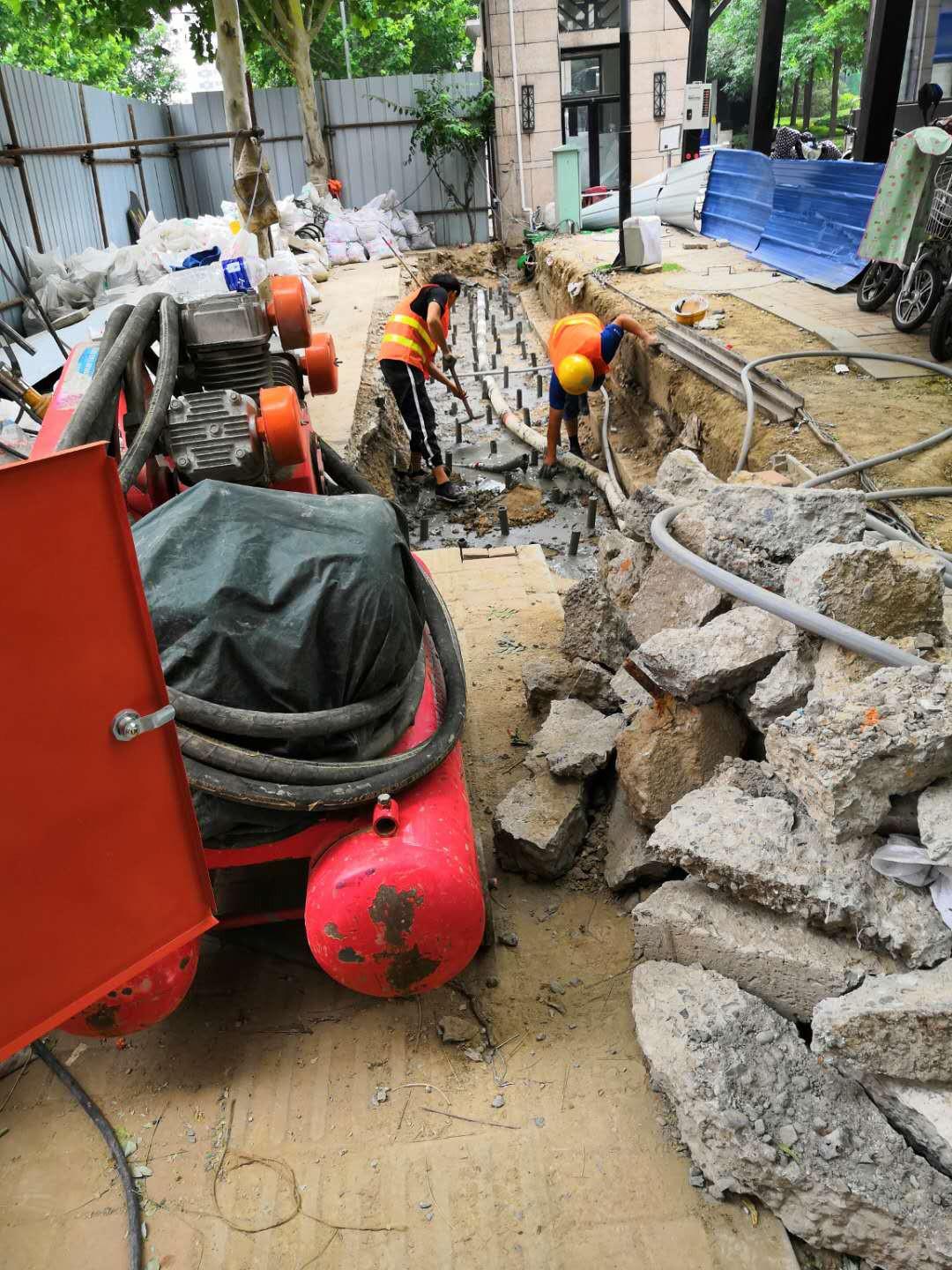 桥西地基加固解决房子的地基下沉问题